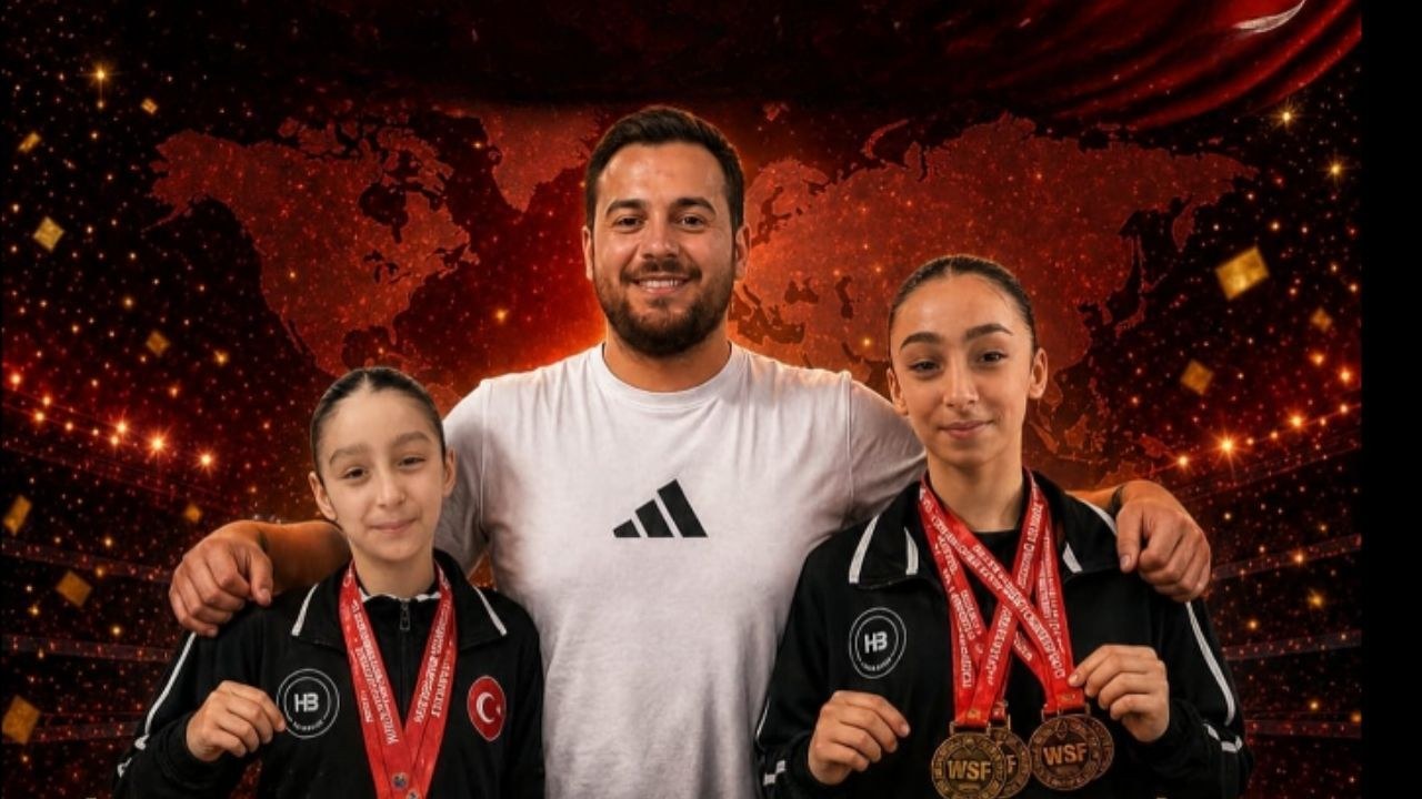 Kastamonu Azdavaylı Çevik Kardeşler Karate Dünya Şampiyonu Oldu