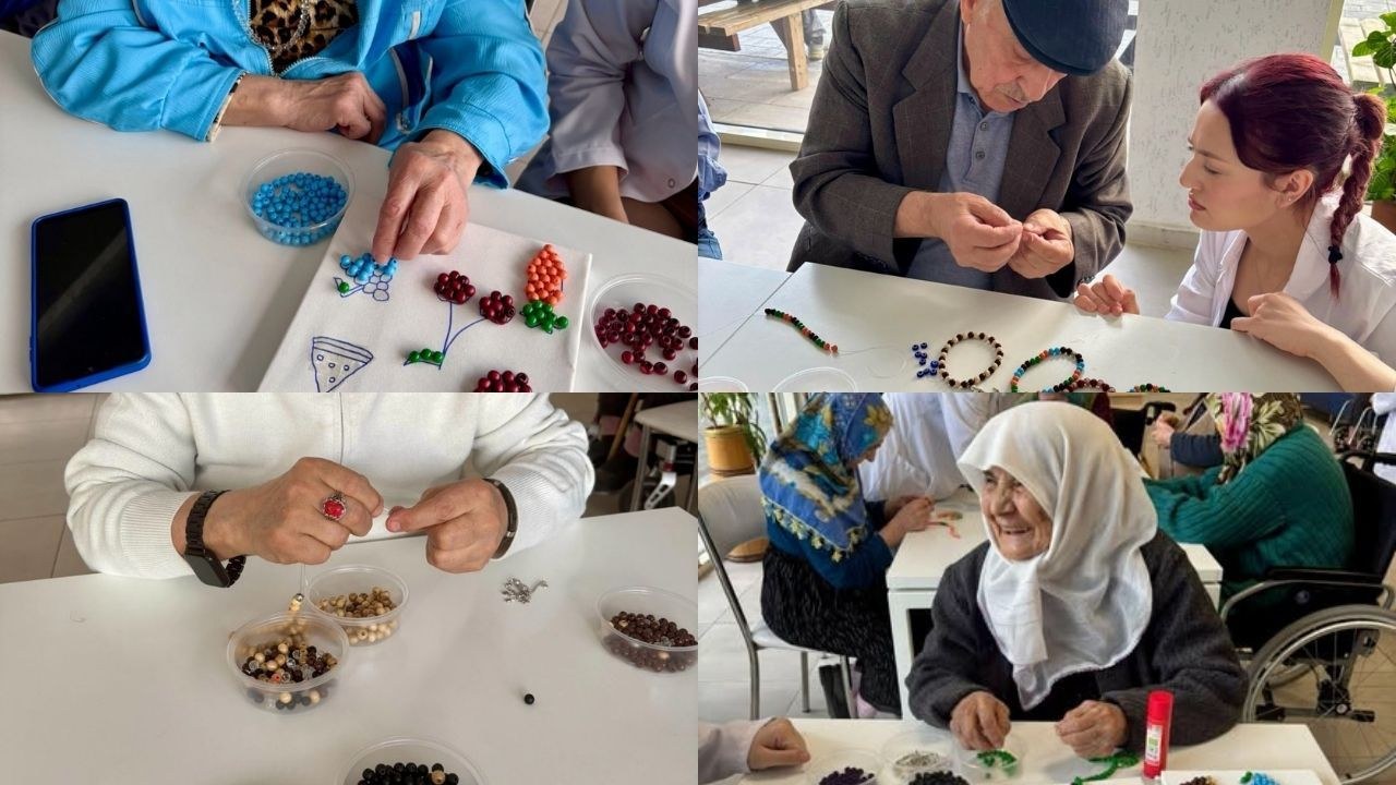 Kastamonu Güldal Akşit Huzurevi sakinleri ve üniversite öğrencileri anlamlı bir etkinlikte bir araya gelerek el emeği ü…