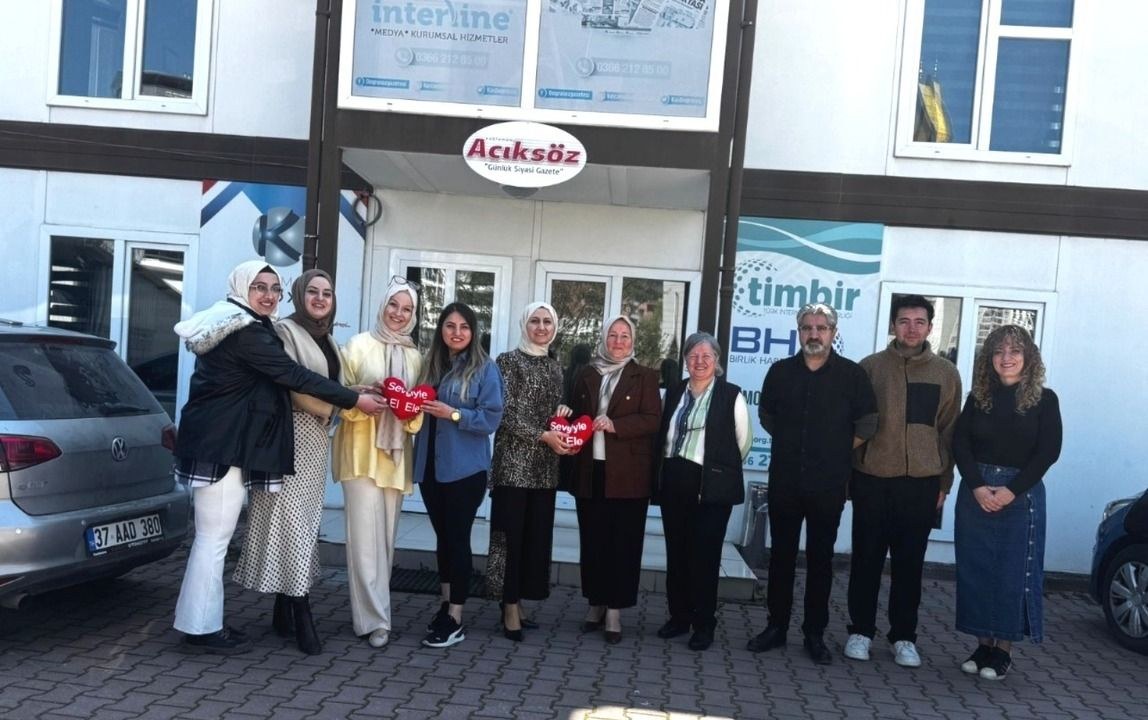 Kastamonu'da Huriye Boyraz, ozel bireylerin ve ailelerinin yasadigi sorunlari Salı Kahvaltıları programinda anlatti. Co…