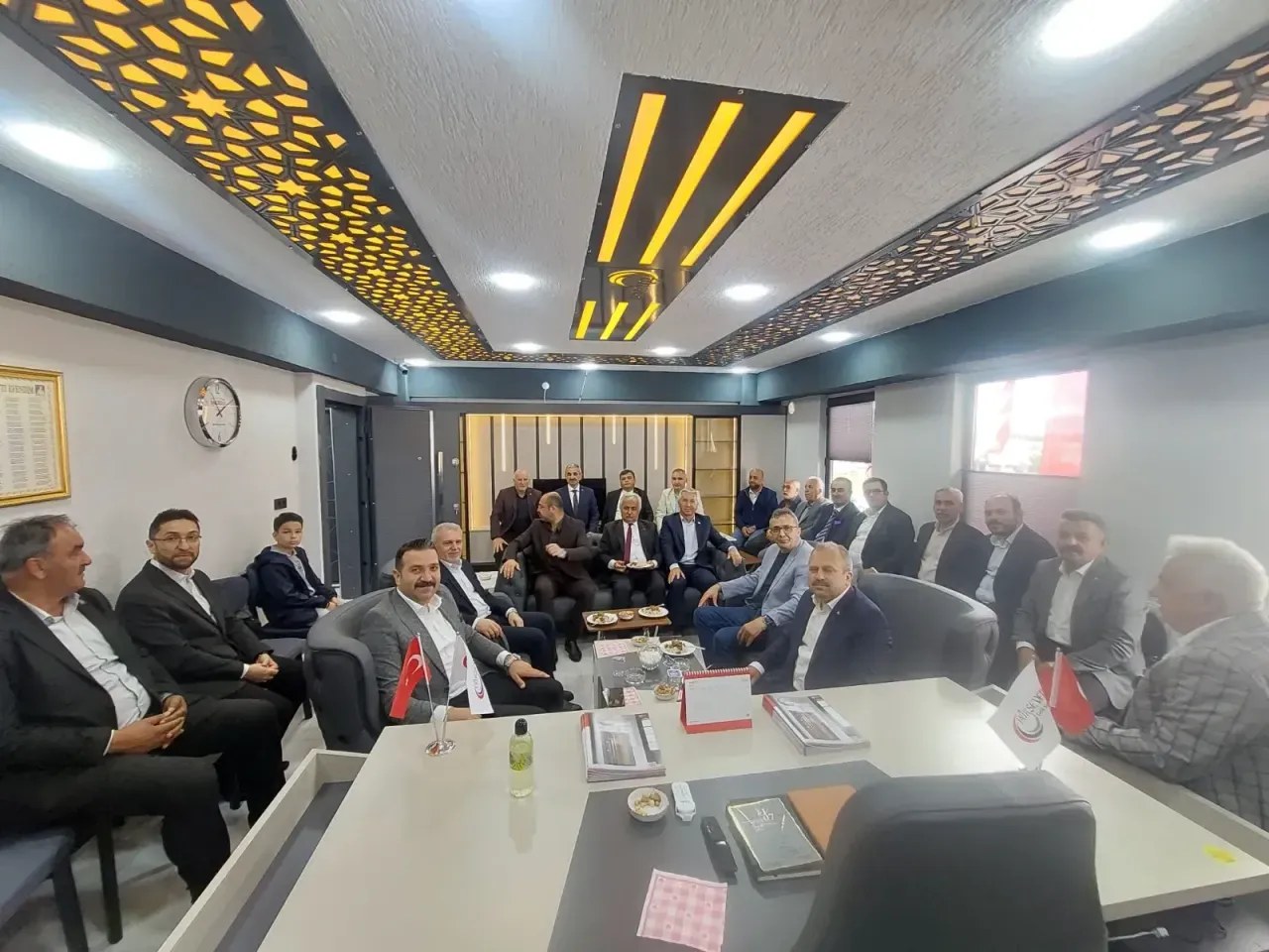 Kastamonu'da Nurseven Çelik Kapı Açıldı: Siyaset Bir Arada