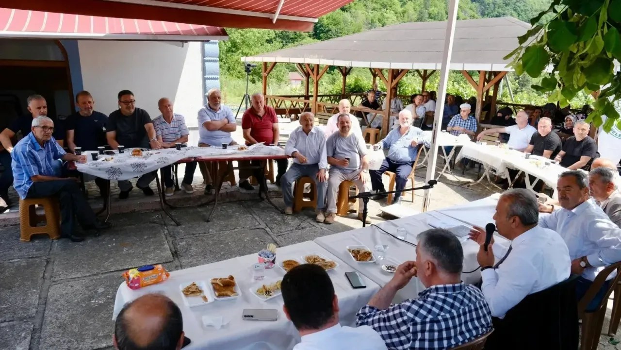 Kastamonu Bozkurt'ta Başkan Yanık'tan Yeni Mahalle Ziyareti